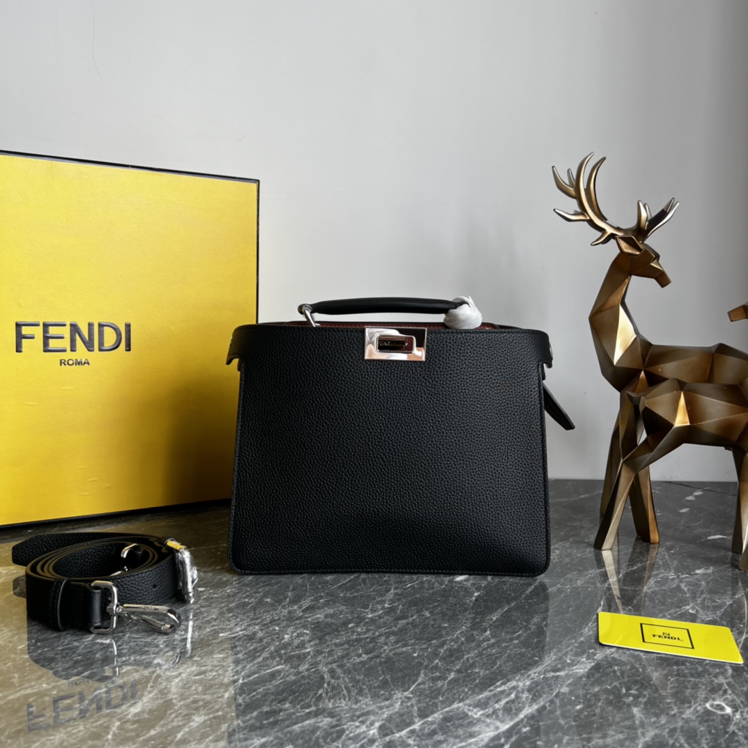 피카부 I See U X-Cross