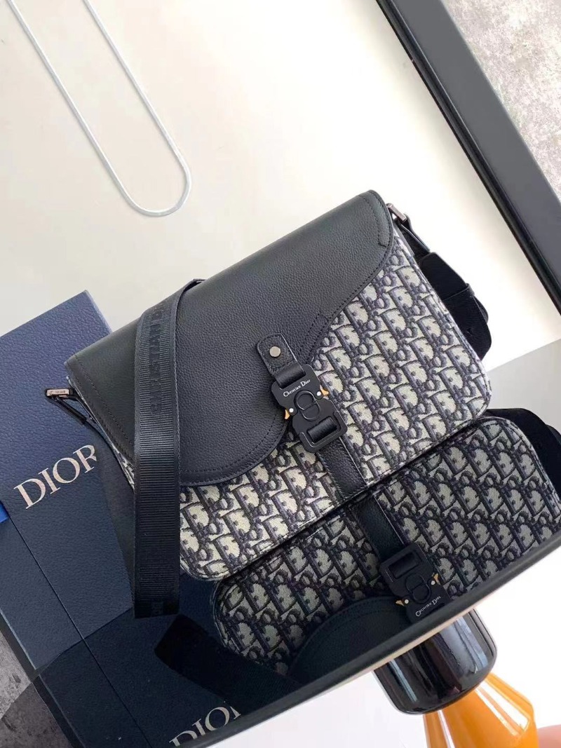  DIOR 디올 오블리크 메신저 숄더백