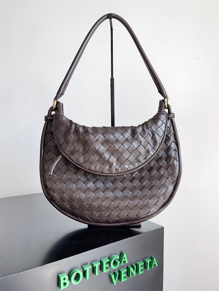 Bottega Veneta  보테가베네타 제멜리  B776764