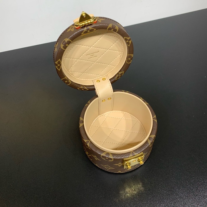 20241231160222/20240815234607_03229edbf7d60086eaee874fd8052289_tkce.jpg Array