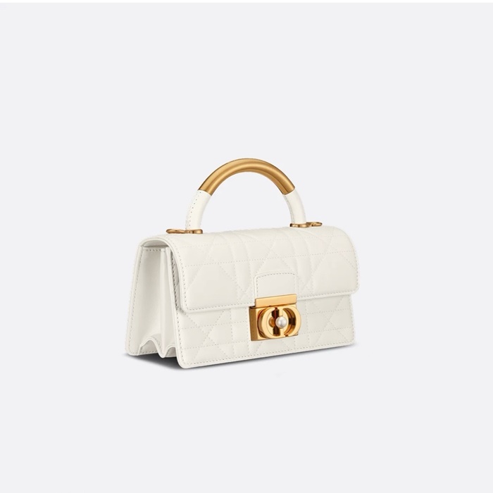 20241231160222/20241024134831_94860c79f2a1009307fdd2d76faaf042_r9qp.jpg Array