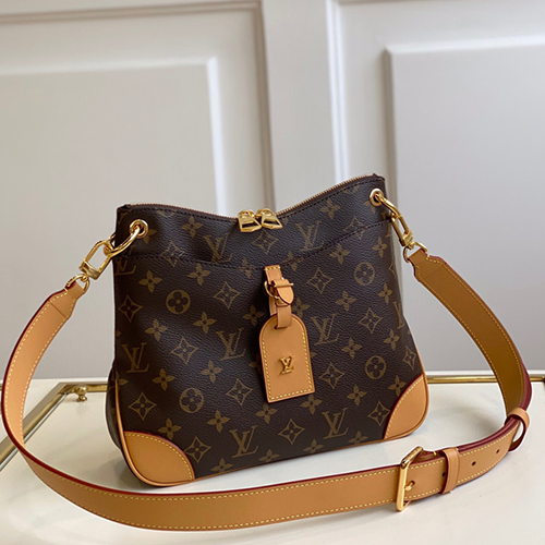 LOUIS VUITTON 루이비통 모노그램 오데온 백