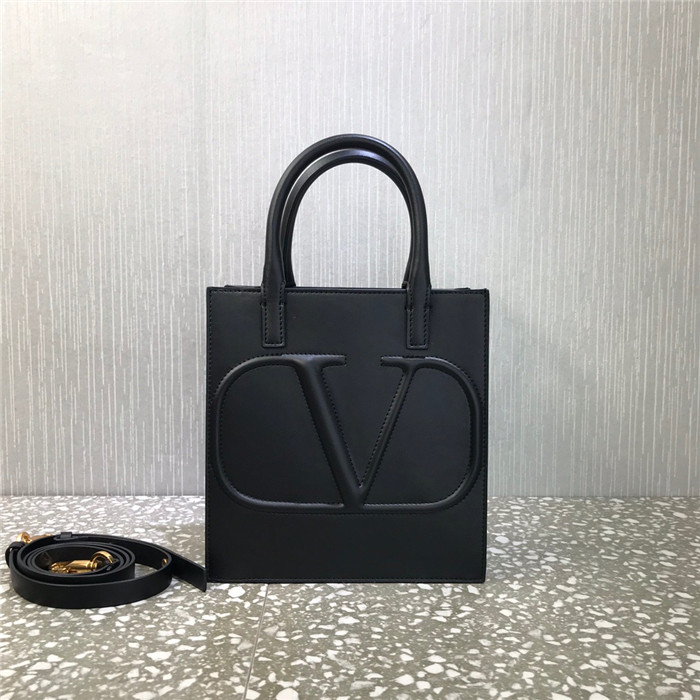 VALENTNIO 발렌티노 미듐 토트&크로스백