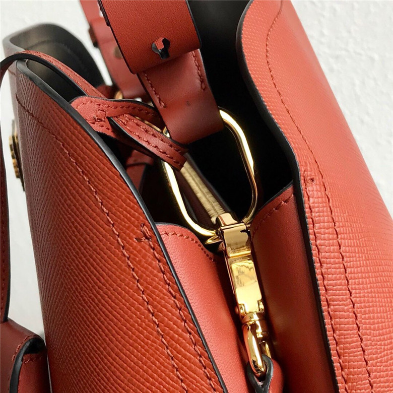 20241231160222/3f8cf47ab4a2b5a4c043b3b4580bb368_1590687342_6029.jpg Array