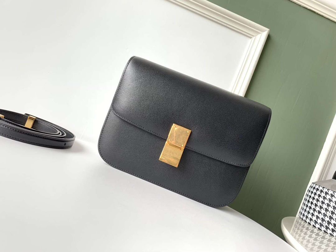 셀린느 클래식박스 24CM 물결무늬 C56630