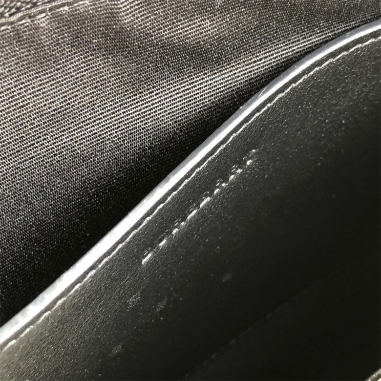 20241231160222/3f8cf47ab4a2b5a4c043b3b4580bb368_1590714275_1605.jpg Array