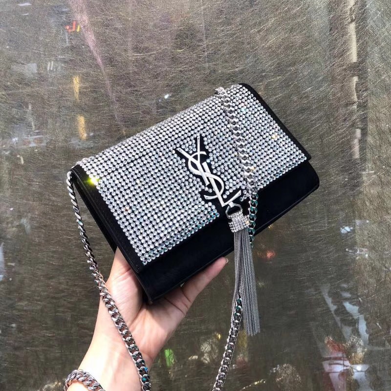 생로랑 다이아몬드 숄더백 신상 Y105048