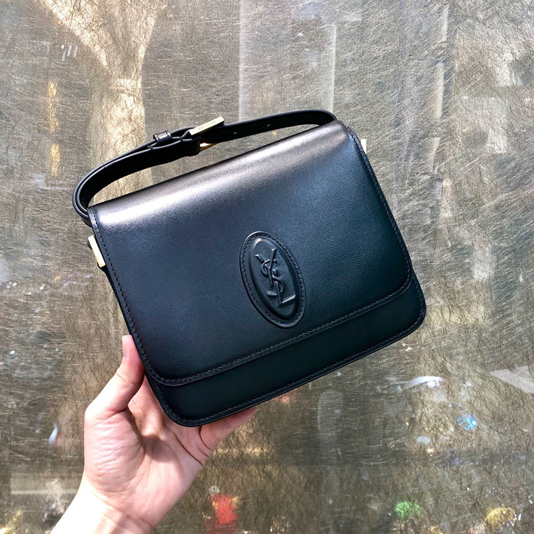 생로랑 숄더백 신상 Y305110