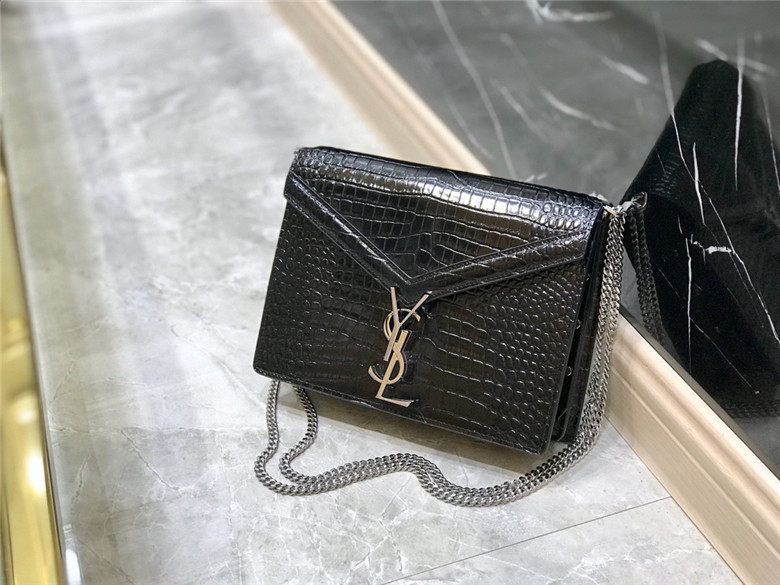 생로랑 악어무늬 체인 숄더백 Y1011-2 /신상