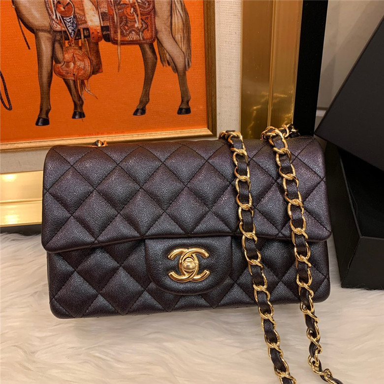 샤넬 케비어 미니 체인 숄더백 20CM A1011 신상