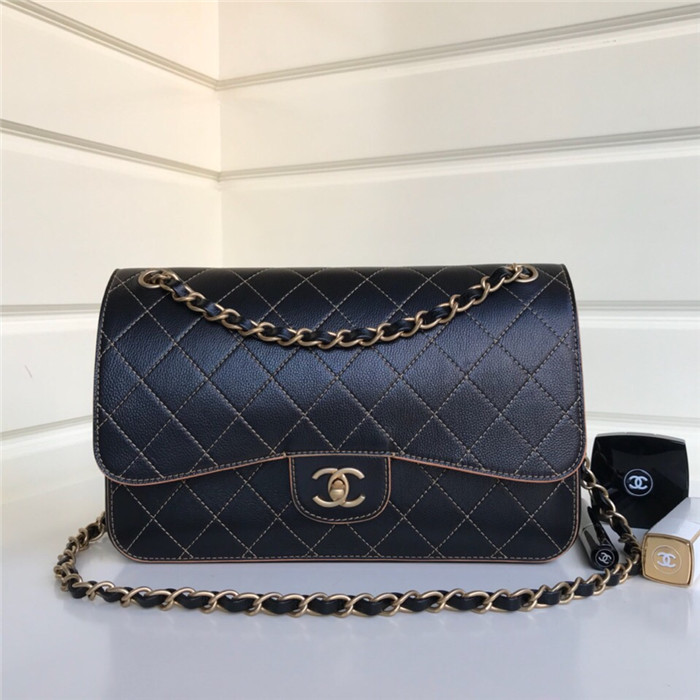 샤넬 클래식 플랩백 30CM AS10592 2020/신상
