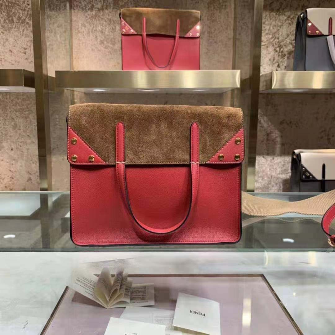 펜디 신상 플랩백 숄더&크로스백 25CM F10556