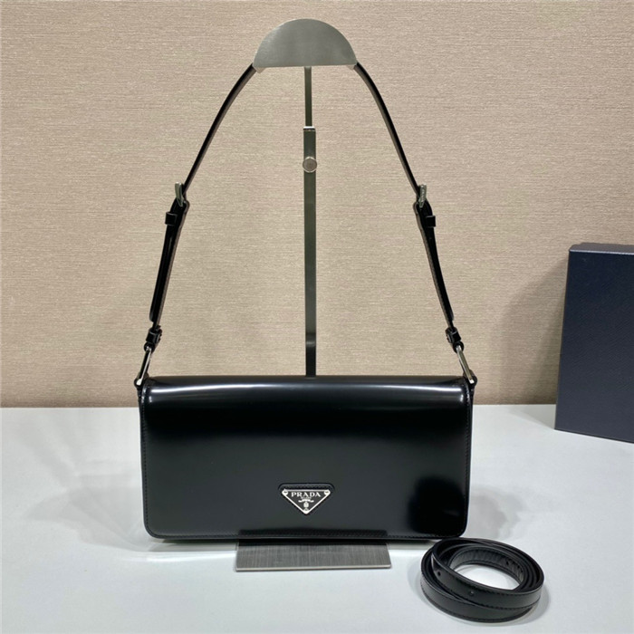  PRADA 프라다 브러시드 팜므백 1BD323