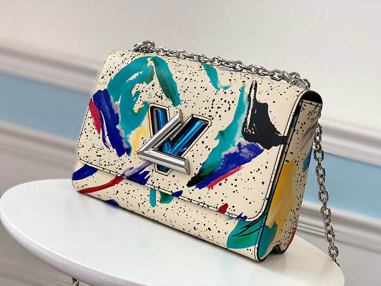 루이비통 트위스트백봄신상 M53857