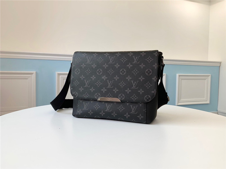 루이비통 메신져백 PM M40565
