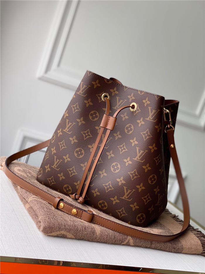  Louis Vuitton ﻿루이비통 네오노에 버킷백 카라멜 M44887 2020/신상