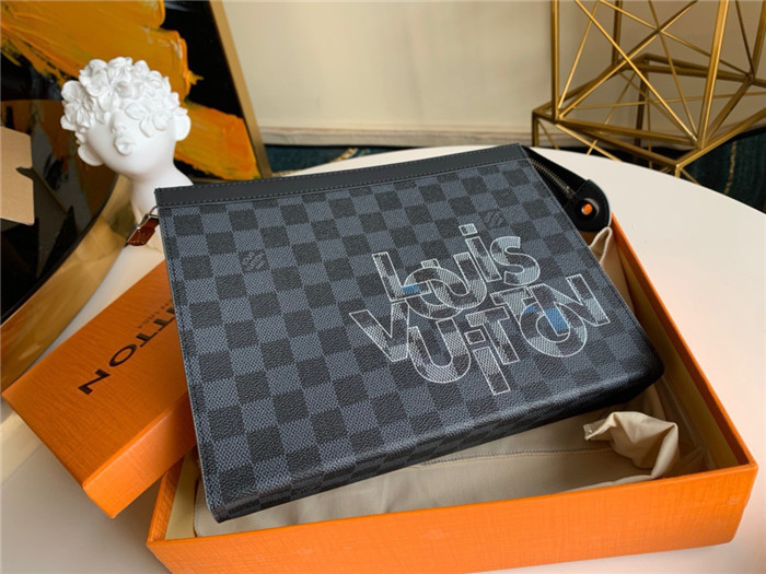  Louis Vuitton 루이비통 포쉐트 보야주 클러치백 M60308 2020/신상