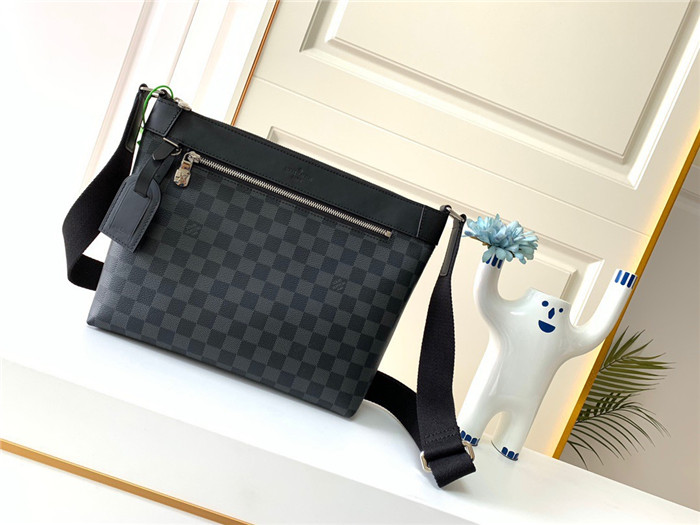  Louis Vuitton ﻿루이비통 믹  남성용 크로스백   PM N40003