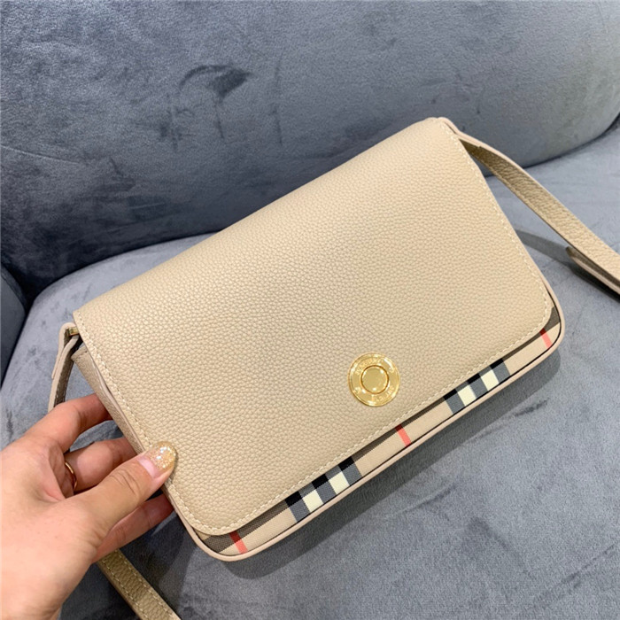 Burberry 버버리 노트 크로스백 B80190