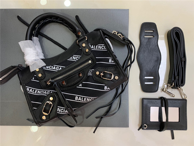 발렌시아가 네이비 토트&크로스백 24CM  신상 B3929