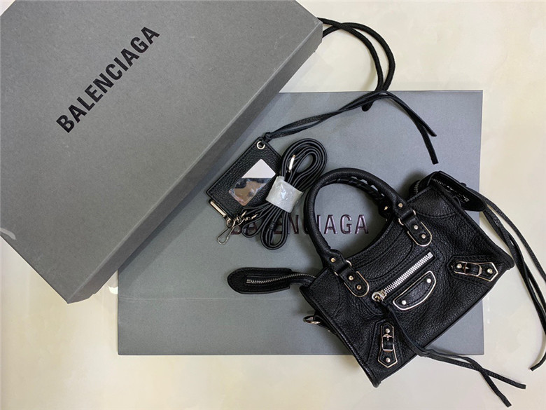 Balenciaga 발렌시아가 모터백 나노 18CM 신상 B36441