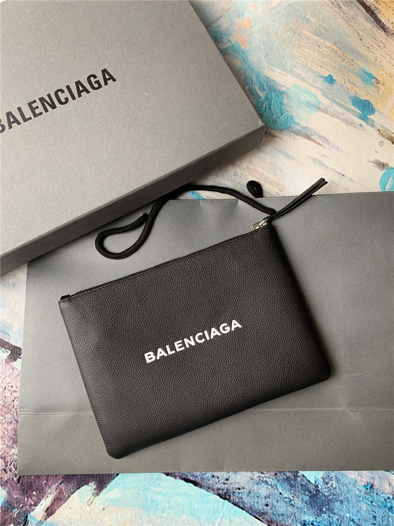 발렌시아가 클러치 미듐 신상 B19036-2