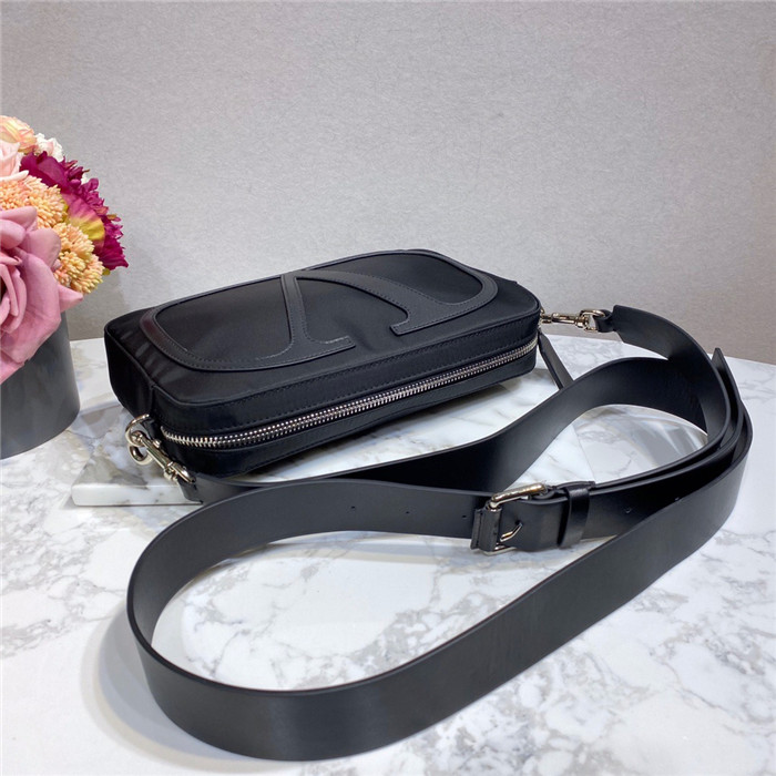 20241231160222/c73d54bf33fab274ec384c8fbf5702f0_1590810924_9289.jpg Array