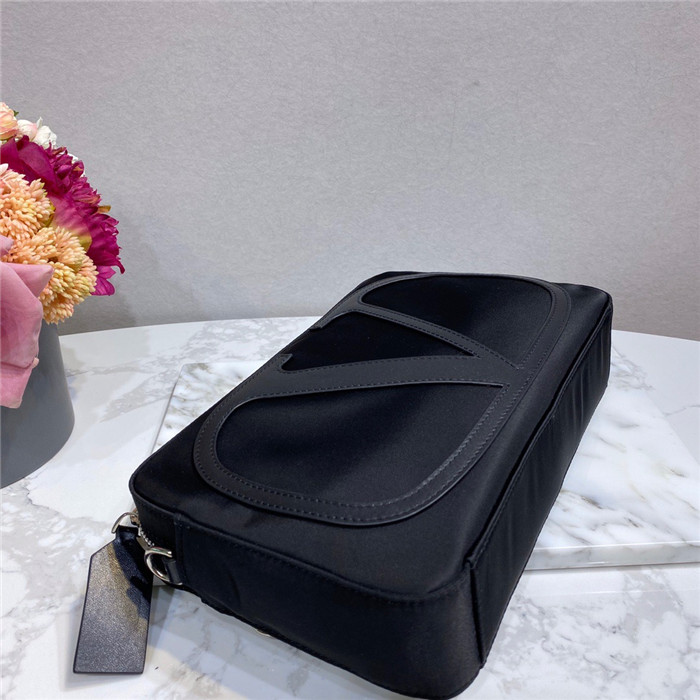 20241231160222/c73d54bf33fab274ec384c8fbf5702f0_1590810929_1062.jpg Array