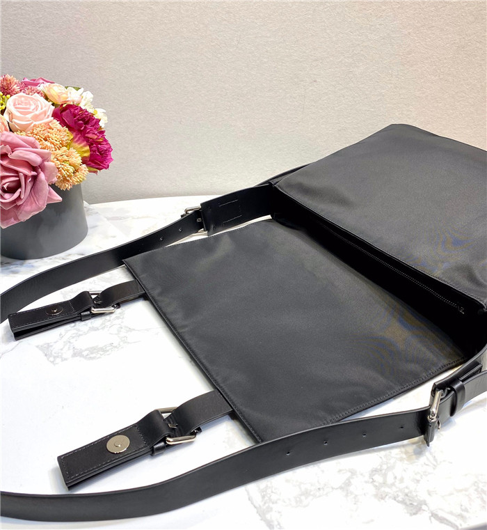 20241231160222/c73d54bf33fab274ec384c8fbf5702f0_1590810974_2955.jpg Array