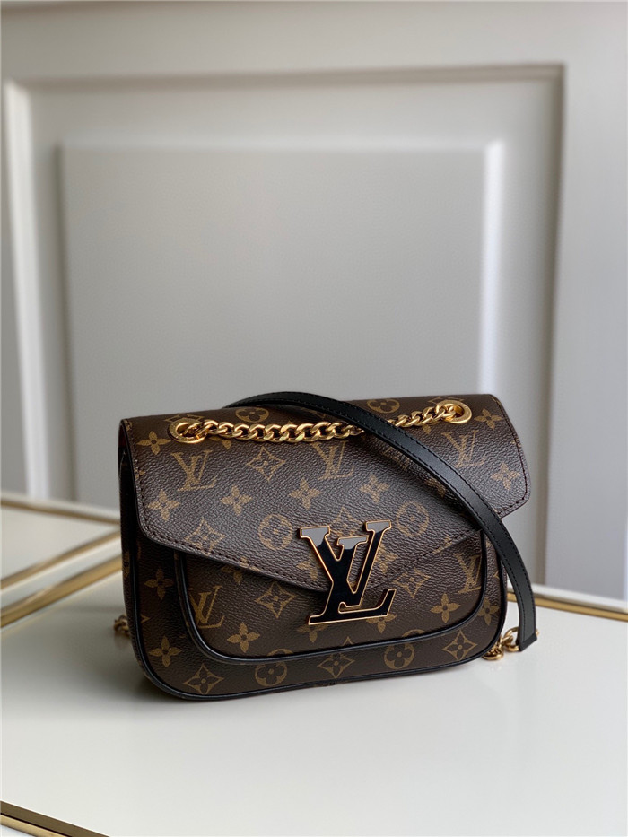  Louis Vuitton  루이비통 모노그램 파시 백