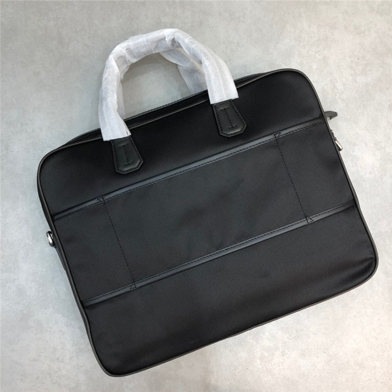 20241231160222/d085e29f70afaa63c7cefd4f55014e24_1590898687_093.jpg Array