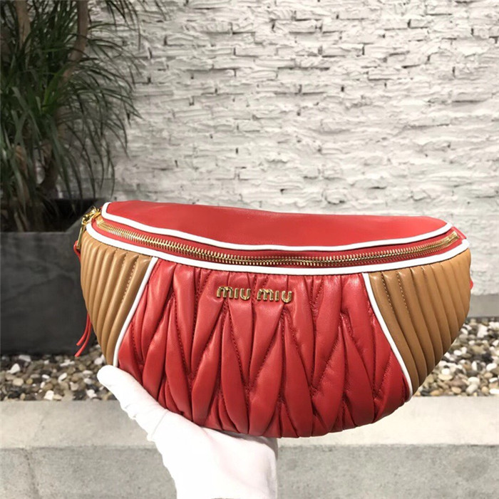 미우미우 마테라쎄 힙색 5BL008-2 2020/신상