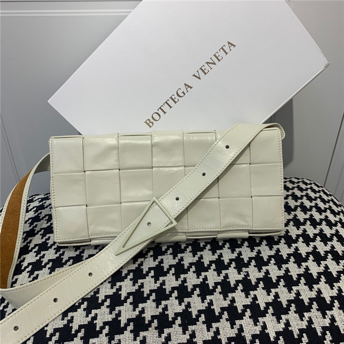 보테가 베네타 힙색 BV22331-1 2020/신상