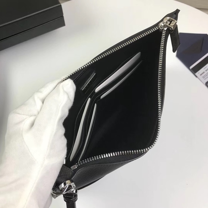 Prada 2020 Leather Mens Clutch Bag ,28CM - 프라다 2020 레더 남성용 클러치백 2NH005-8,28CM,블랙