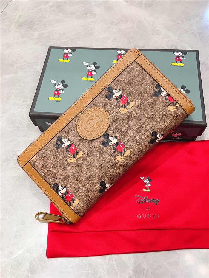 구찌 X 디즈니 장지갑 602532 2020/신상