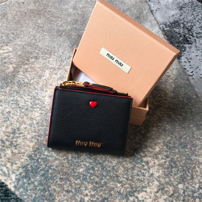 미우미우 지갑 5ML023-3 2020/신상