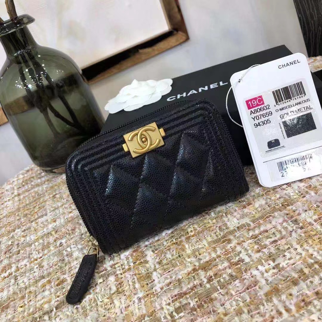 Chanel 샤넬 캐비어 보이 지퍼 카드지갑