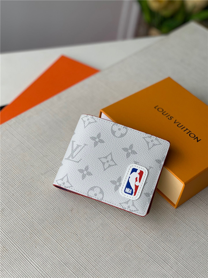 Louis Vuitton 루이비통 NBA 멀티플 모노그램 반지갑