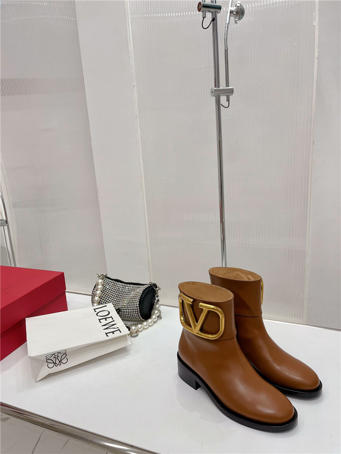 VALENTNIO 발렌티노 여성용 부츠 (굽4.5CM) V70809