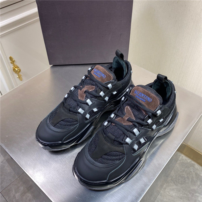 VALENTNIO  발렌티노 남성용 스니커즈 V64449