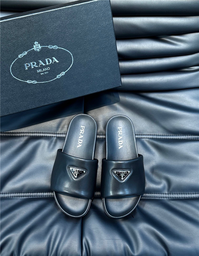PRADA 프라다 나파 소프트 슬리퍼 P12010