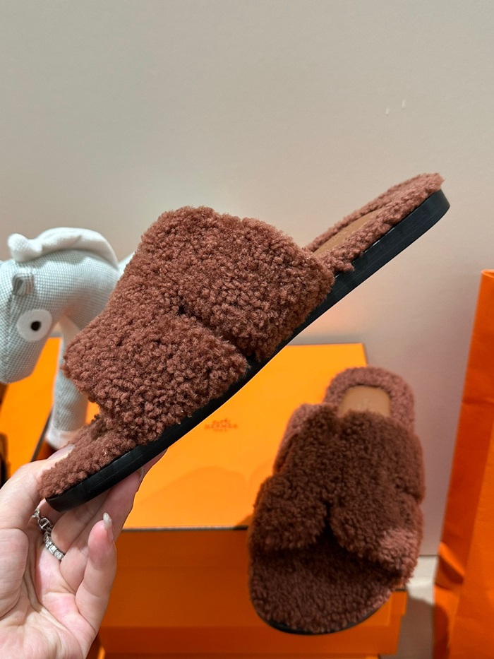 20250101214004/20231129103926_c82e9f01a67b7945f4f846be1fc55e6f_ggbs.jpg Array