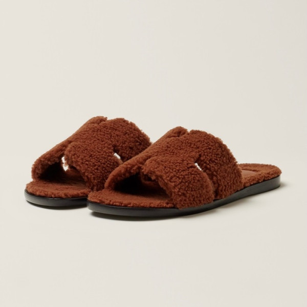 20250101214004/20231129103933_c82e9f01a67b7945f4f846be1fc55e6f_ssd2.jpg Array