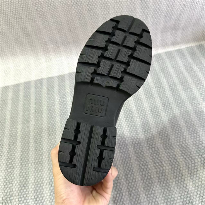 20250101214004/20231129104730_c82e9f01a67b7945f4f846be1fc55e6f_j6q3.jpg Array