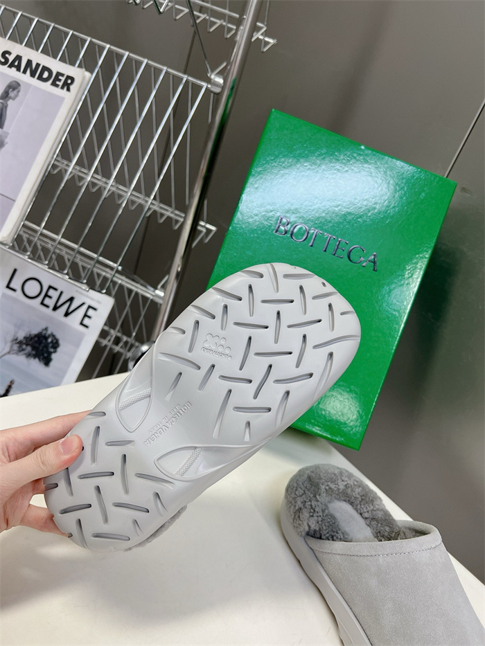 20250101214004/20231129104956_c82e9f01a67b7945f4f846be1fc55e6f_deml.jpg Array