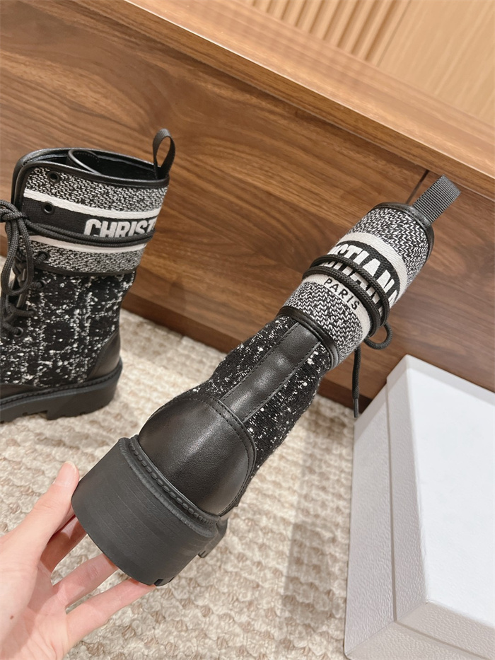 20250101214004/20231129111108_c82e9f01a67b7945f4f846be1fc55e6f_x8x1.jpg Array