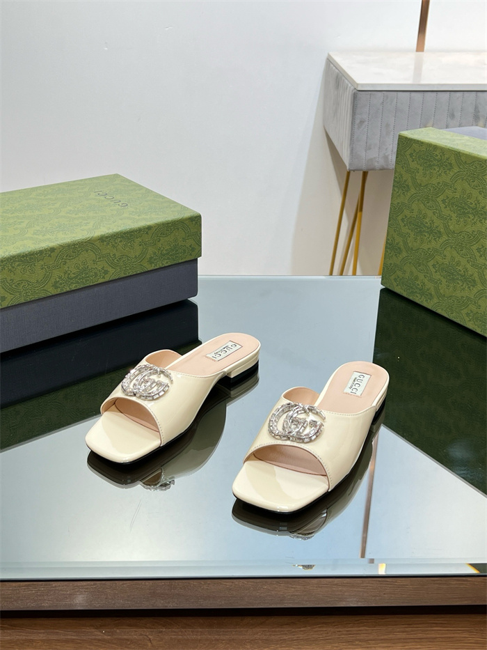 20250101214004/20231130154554_70cd1f11aa018d58ffc6cd26b90d8d84_crbb.jpg Array