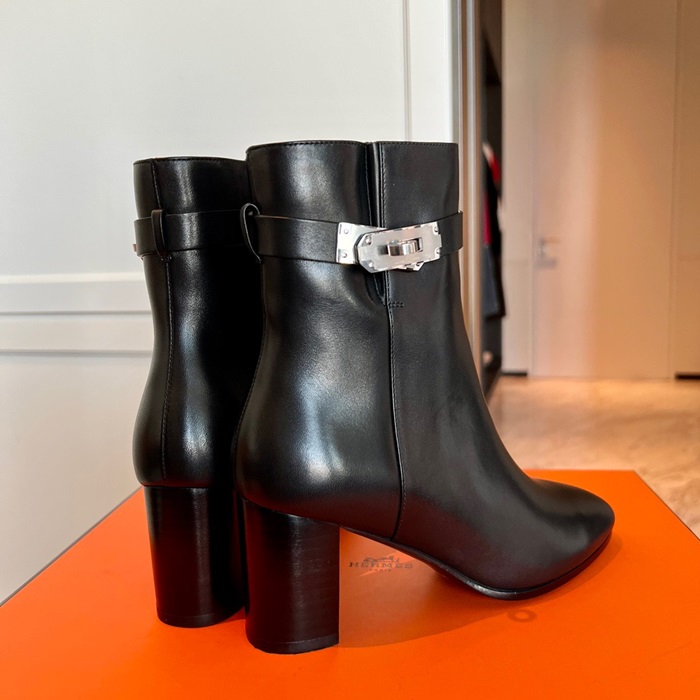 20250101214004/20231130160901_70cd1f11aa018d58ffc6cd26b90d8d84_n03g.jpg Array