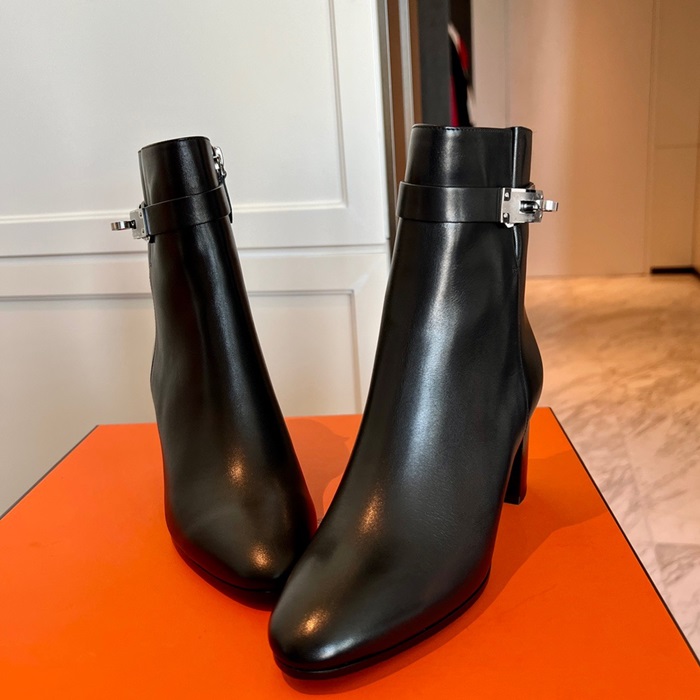 20250101214004/20231130160904_70cd1f11aa018d58ffc6cd26b90d8d84_18yv.jpg Array