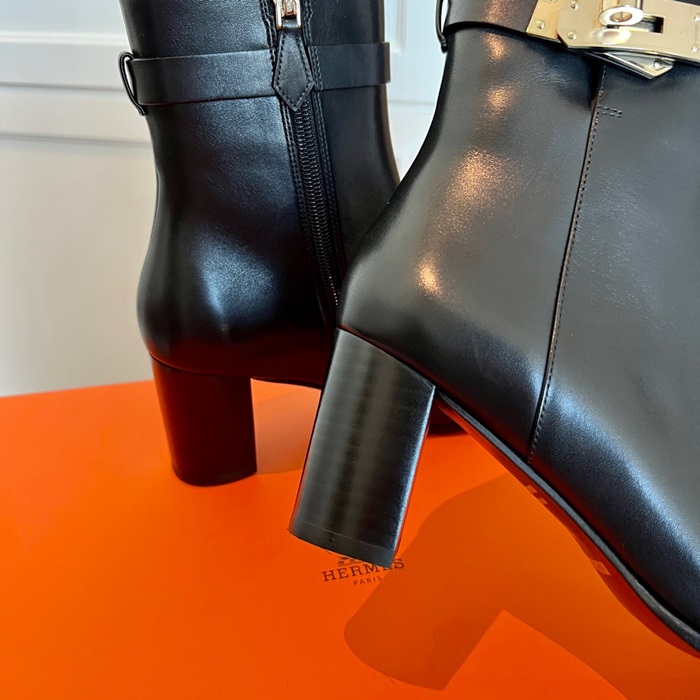 20250101214004/20231130160923_70cd1f11aa018d58ffc6cd26b90d8d84_e439.jpg Array